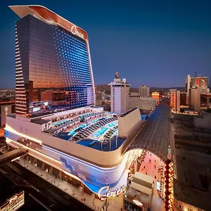 4* מלון Circa & Casino - Adults Only